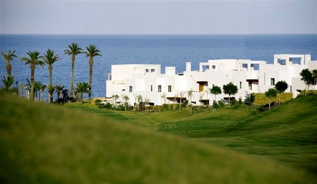 Playa Macenas & Beach Club