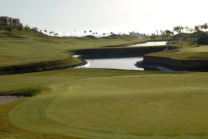 playa-macenas-beach-golf-resort_028112_full